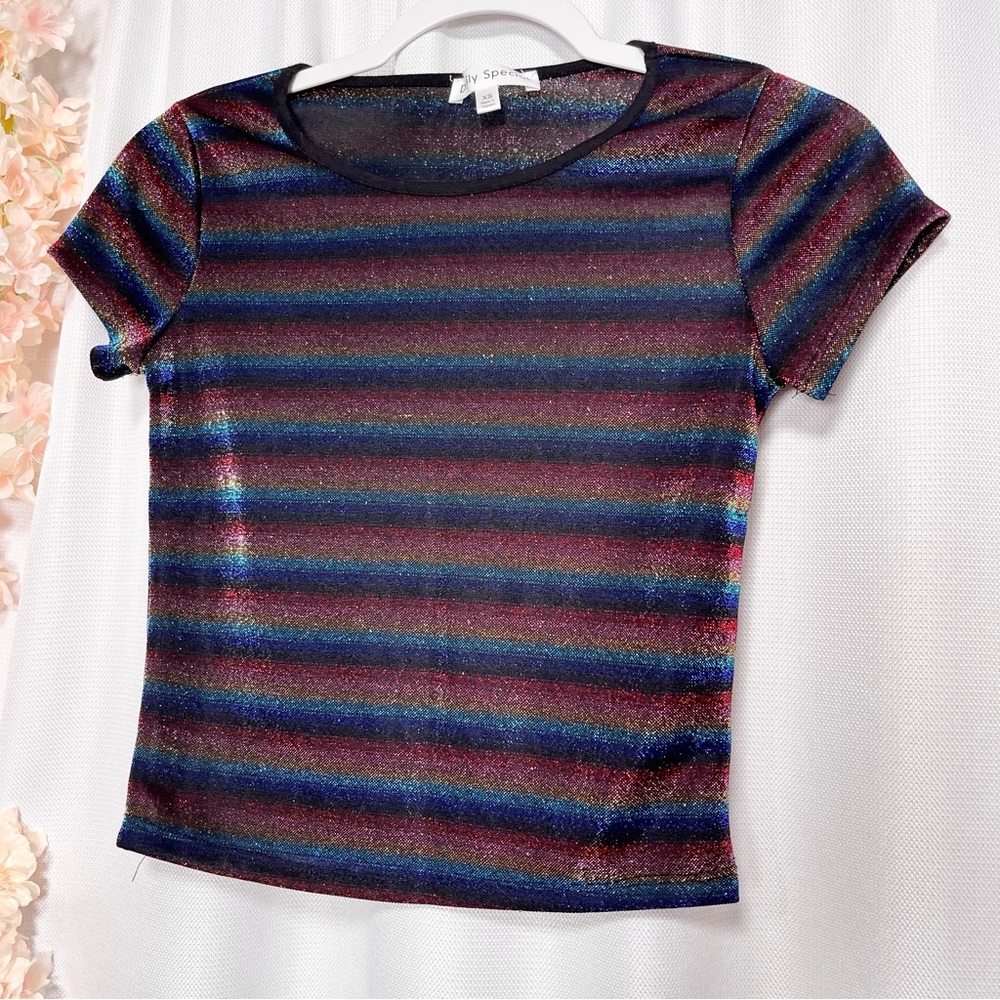 🌸 4/$20 Daily Special rainbow shirt crop top xs